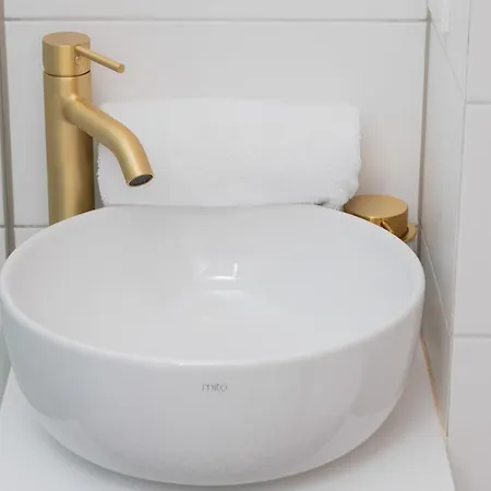 Pastel Apartment With Two Bedrooms And Balcony In Gdynia By Noclegi Renters *